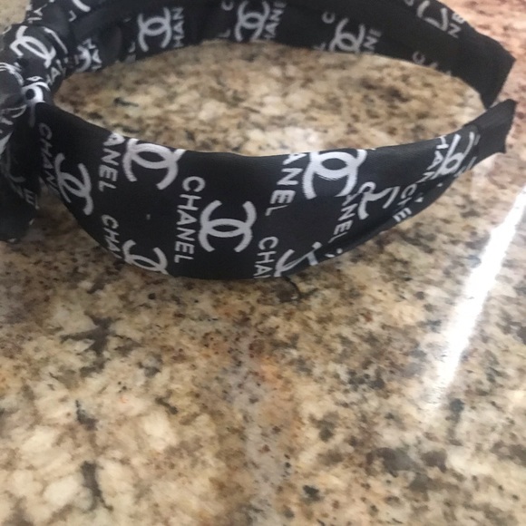 Fashion Headband - Picture 2 of 8